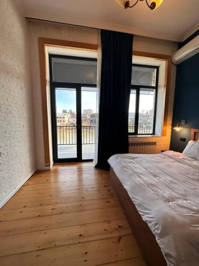 Apartment Riverside