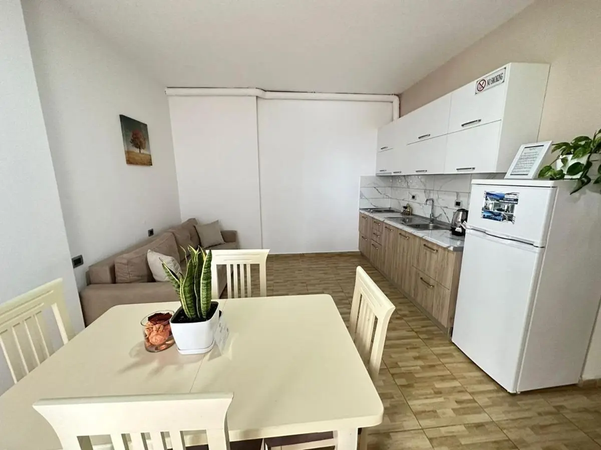 TreA Accomodations - Despacito Port Side