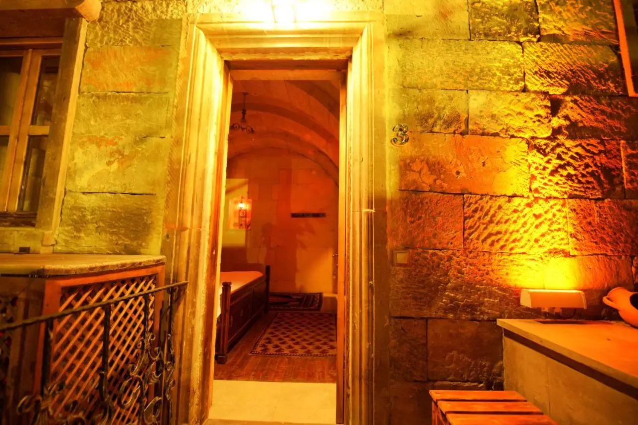 Vineyard Cave Hotel