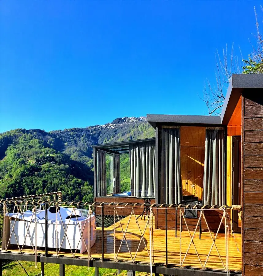 Glass House Merisi