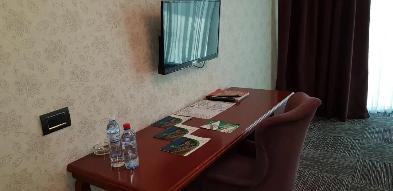 AZPETROL HOTEL QUSAR
