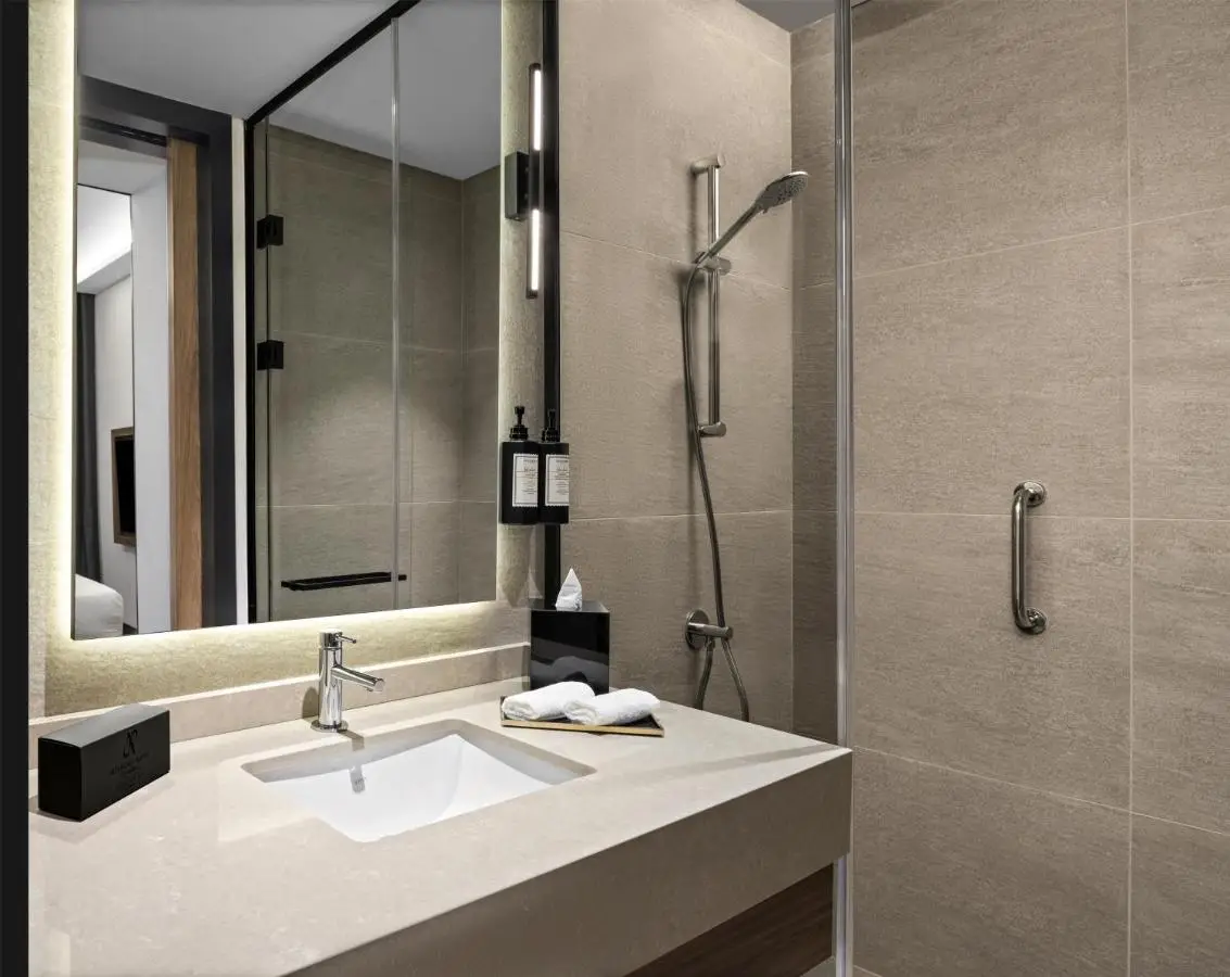 Altunizade Suites Istanbul, Curio Collection By Hilton