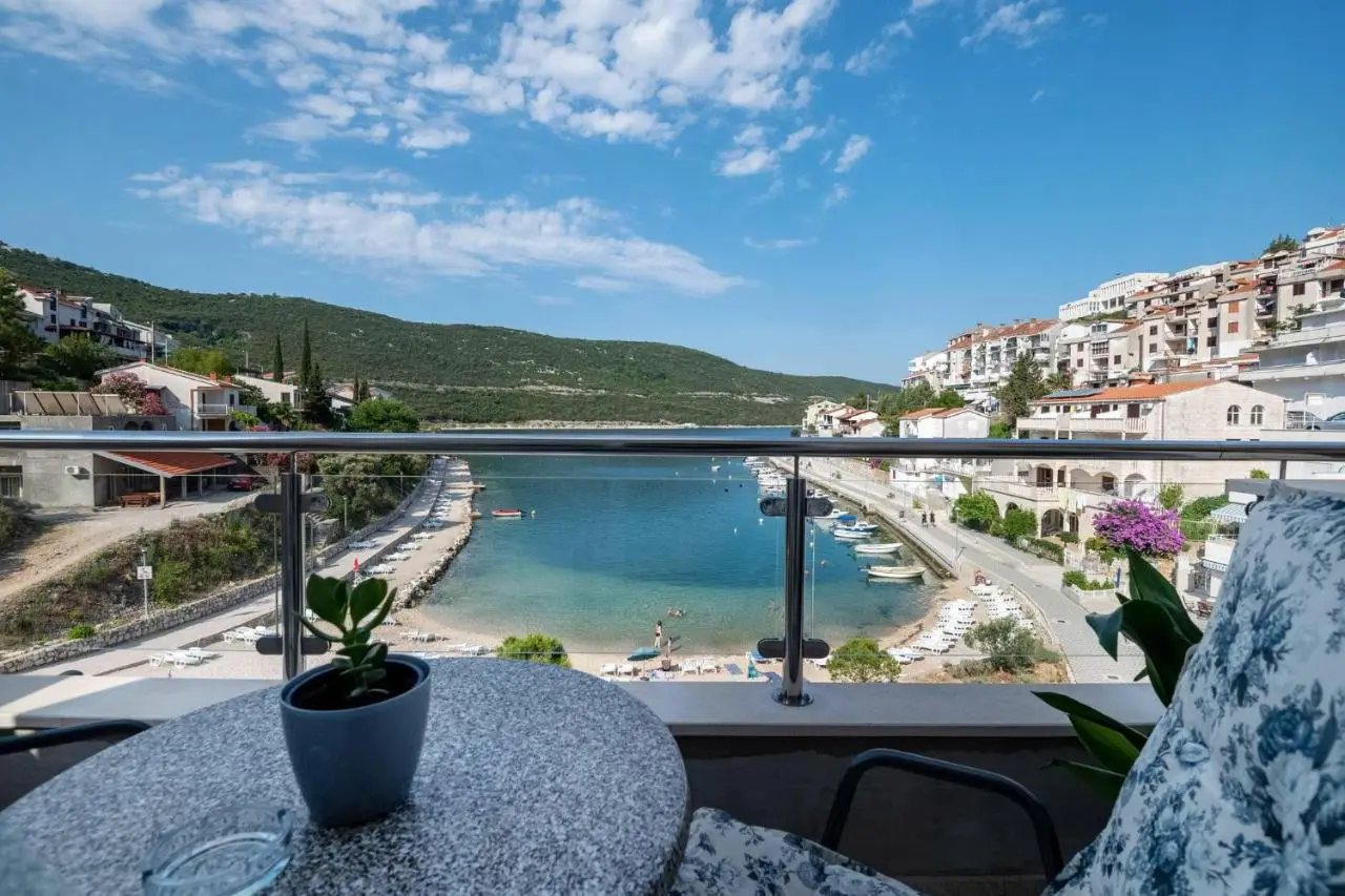 Apartmani Divna