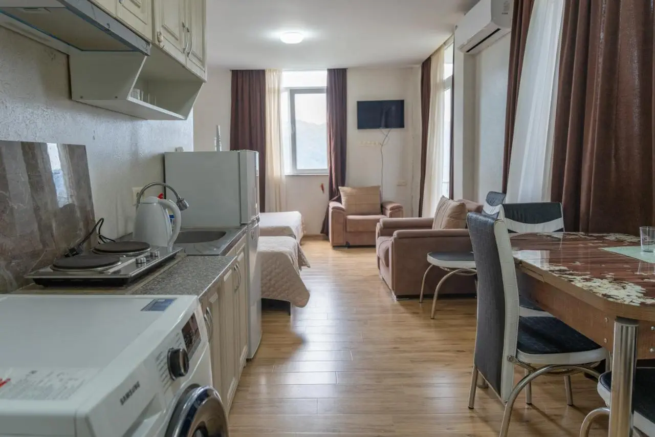 Hotel Lile • სასტუმრო ლილე
