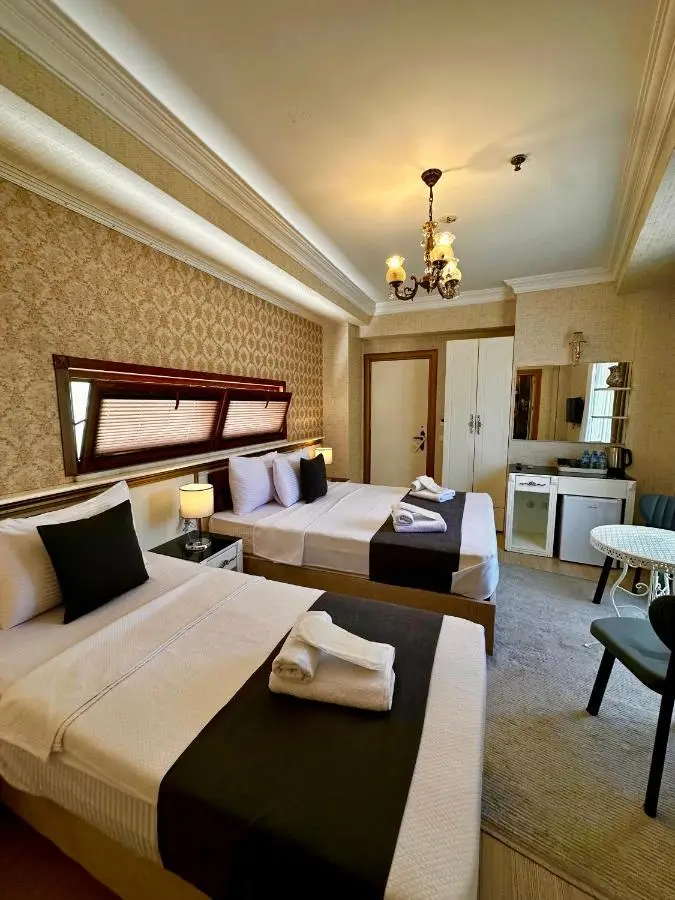 LElLl HAGİA SOFİA OTEL