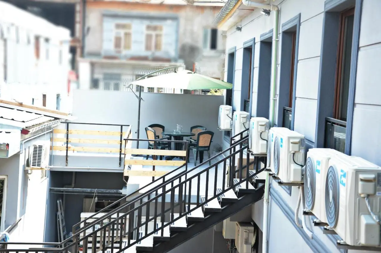 Cozy Apartments on Vaja Pshavela