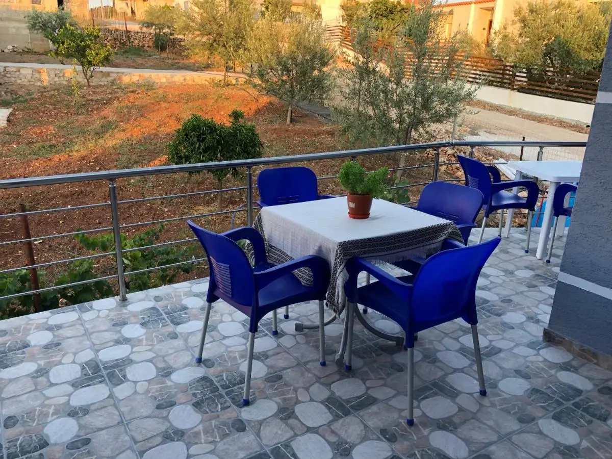 Green Garden Villa