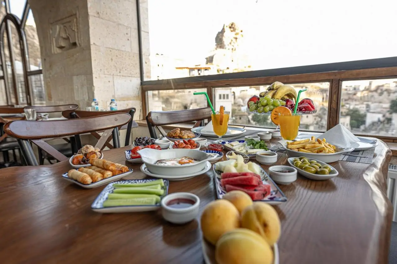 Serenus Cave Suites