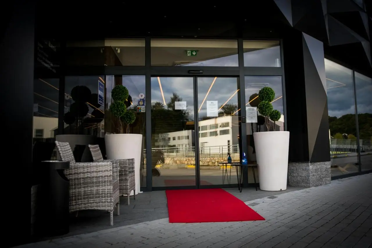 Hotel Bank