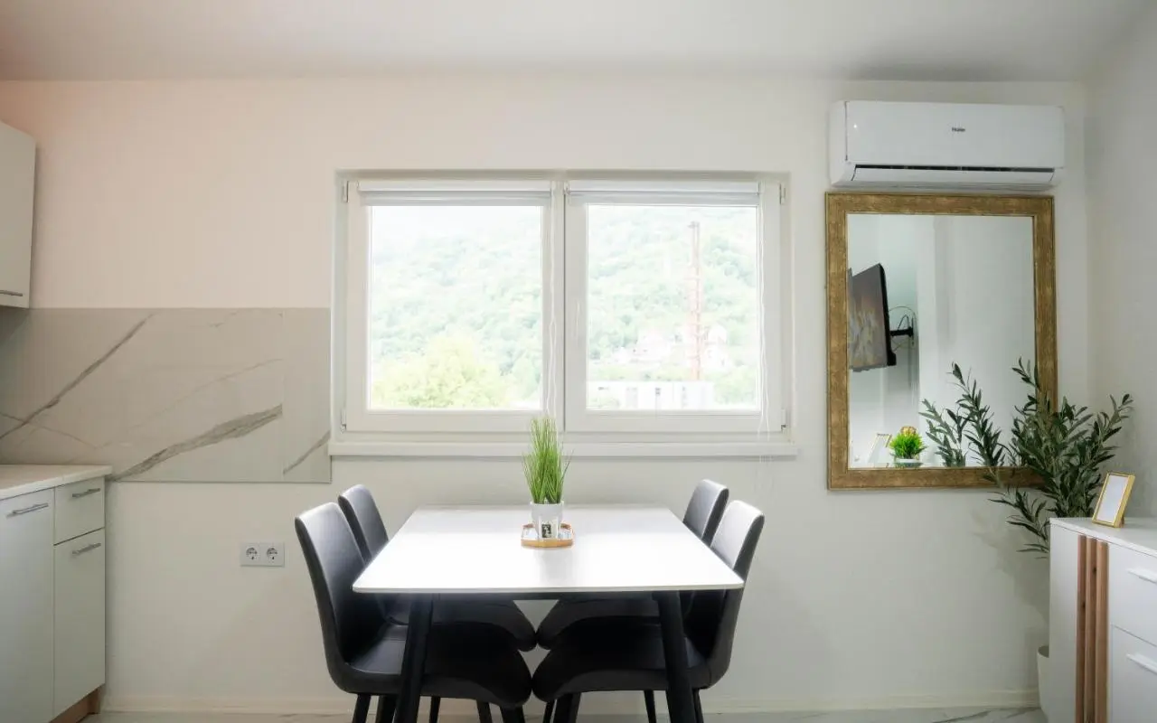 Cozy in Konjic Apartment
