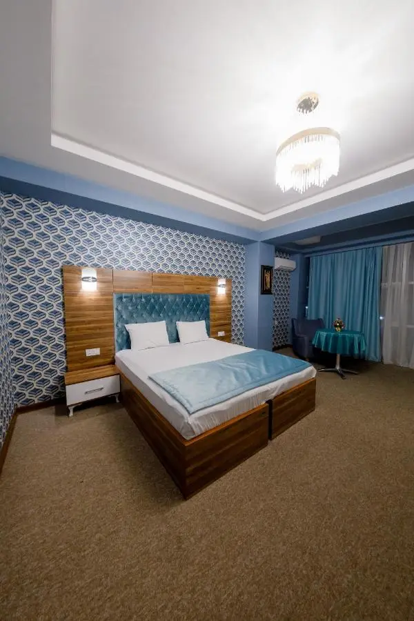 Royal Sapphire Hotel