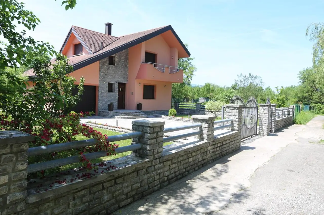 Villa Una Paradise