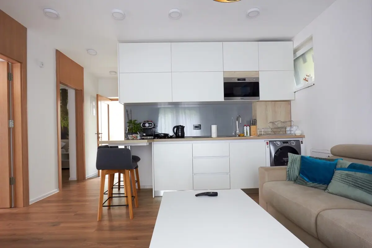 Charming Two Bedroom Apartment Zara