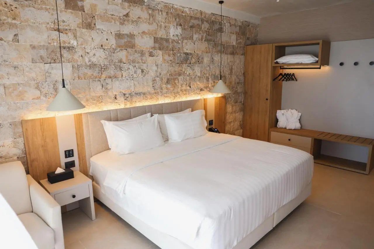 Drymades Inn Resort