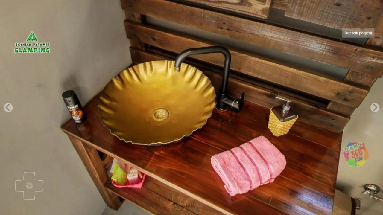 Bosnian Pyramid Glamping