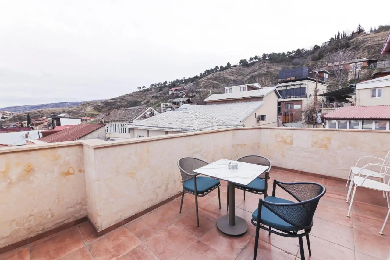 King Tamar Hotel By Luxuria Hotels