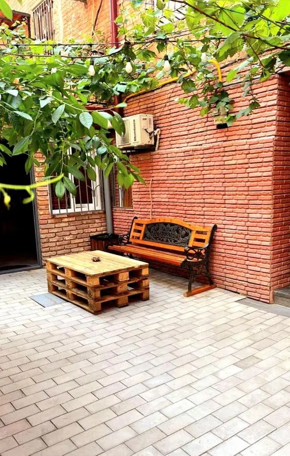HOME 6
