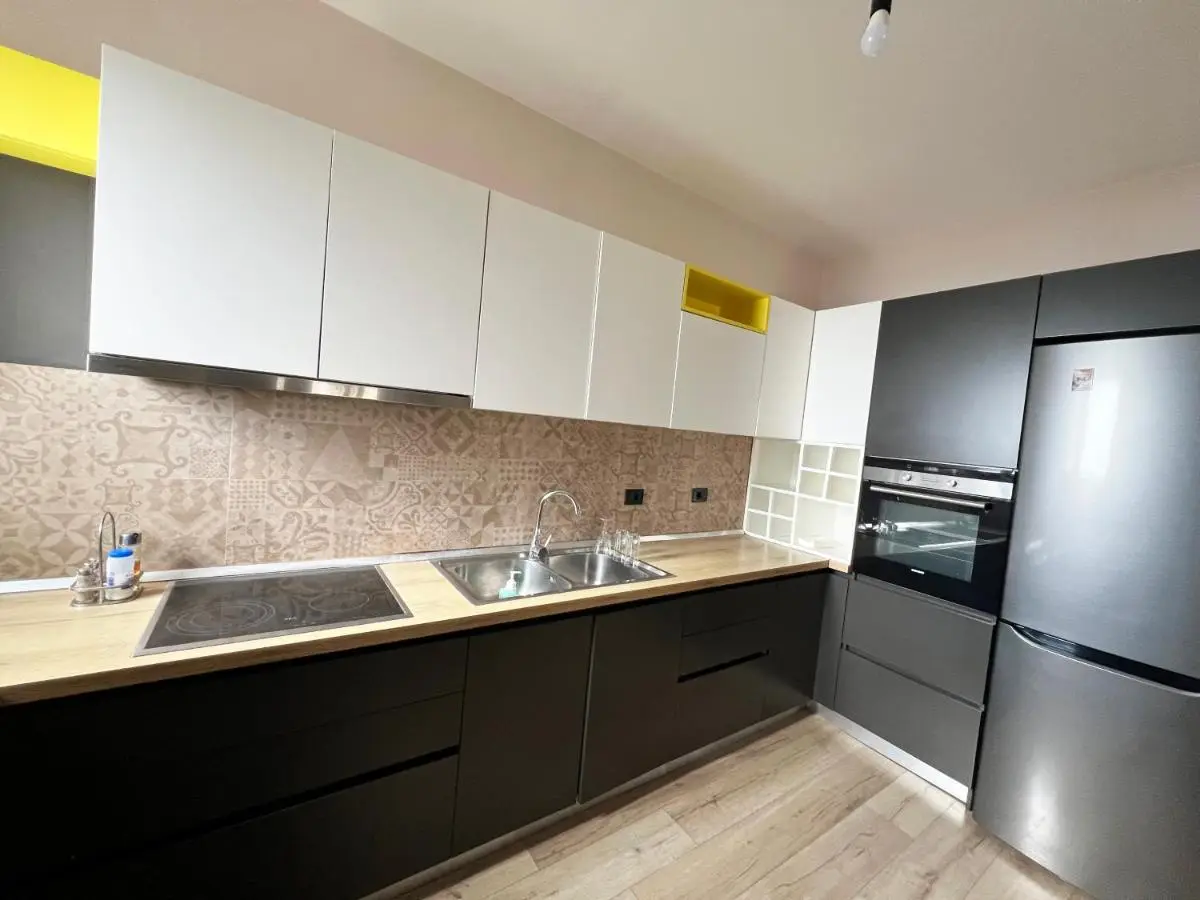 B2 Apartment