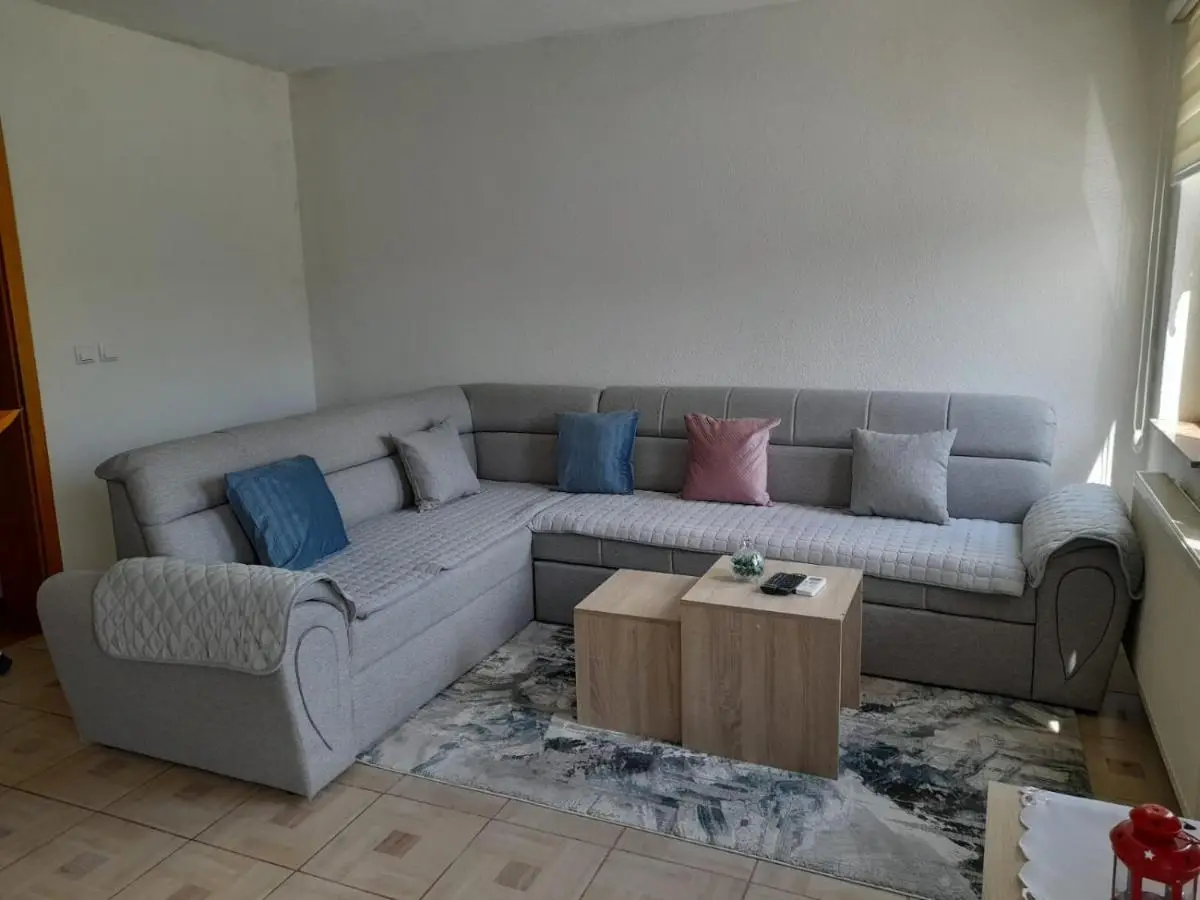 Amina River Apartment