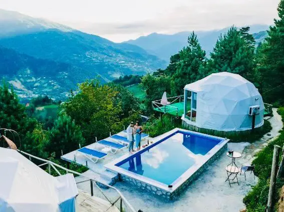 Paradise Inn