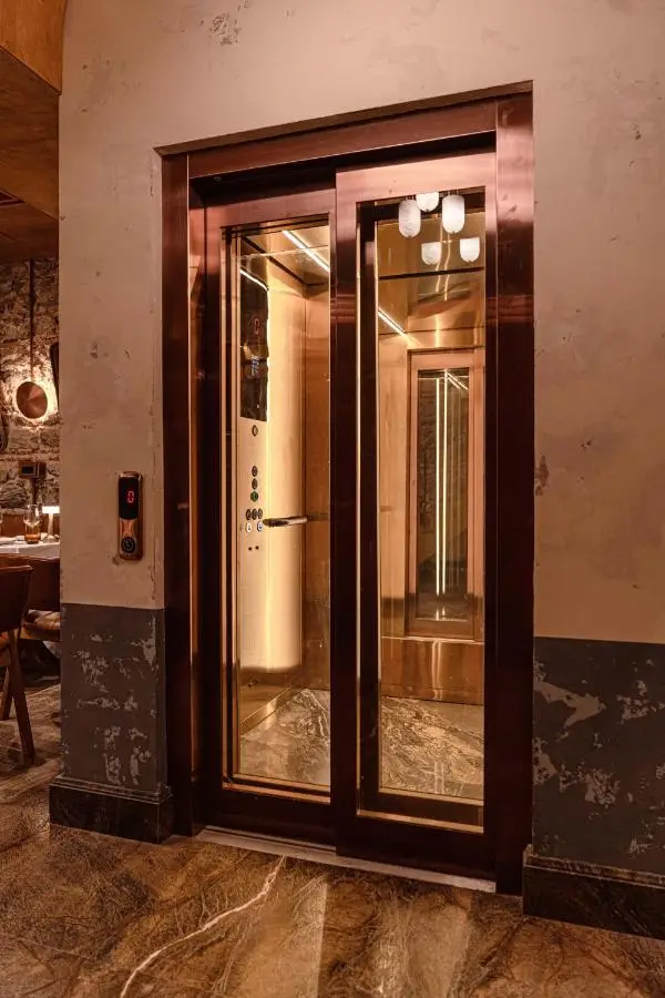 Stone Inn Galata