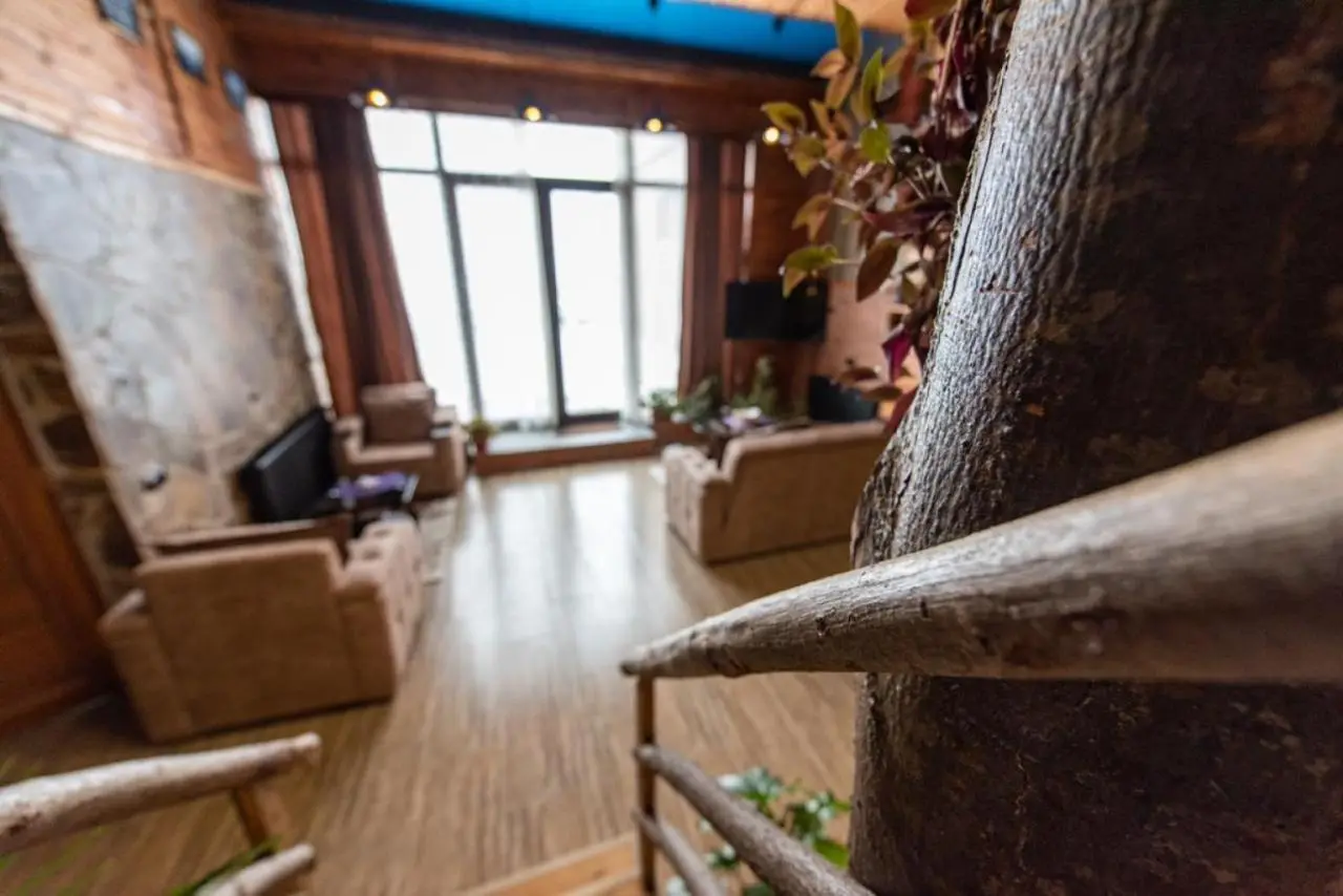 Evdo Apartments Loft2 Wooden House