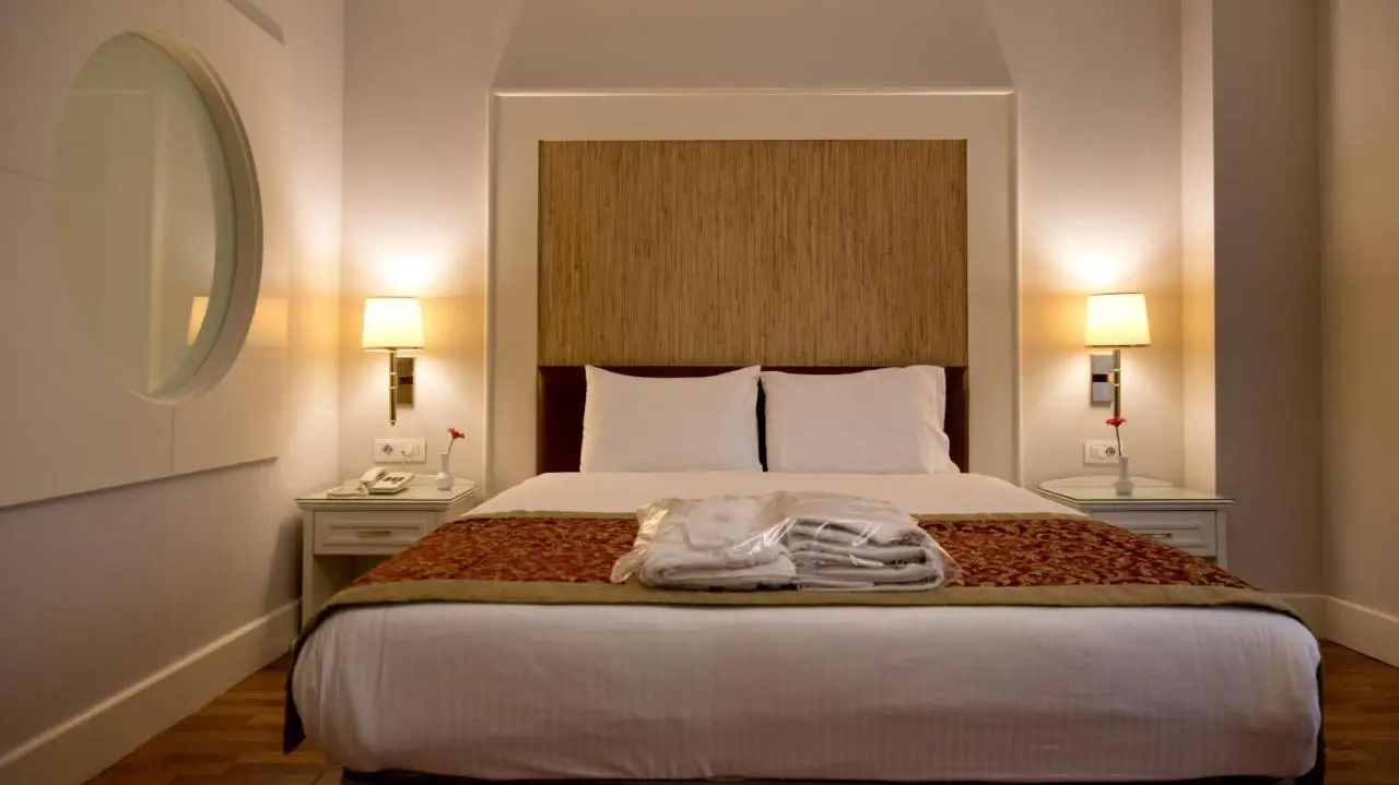 Taksim Metropark Hotel