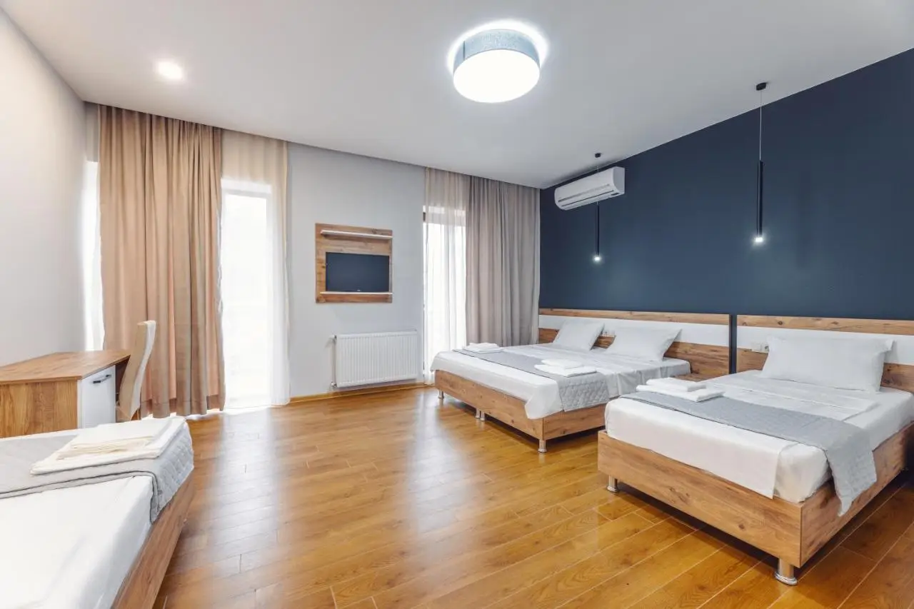 10 KEYS Boutique Hotel