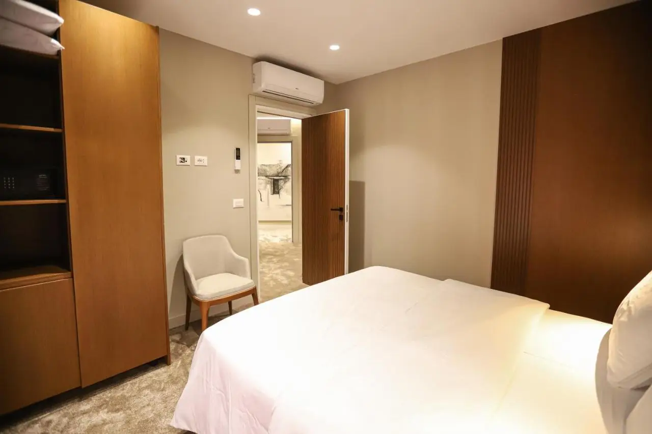 Urbanin Apartment & Hotel