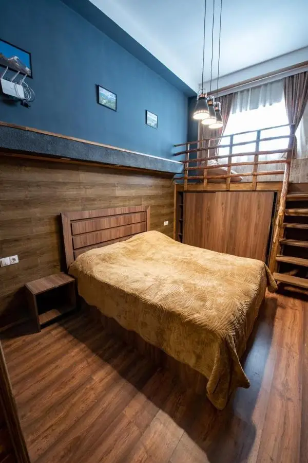 Evdo Apartments Loft2 Wooden House