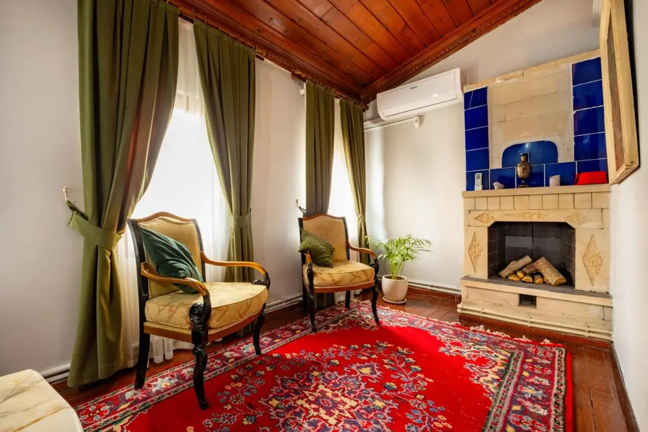 Nevalist Hotel