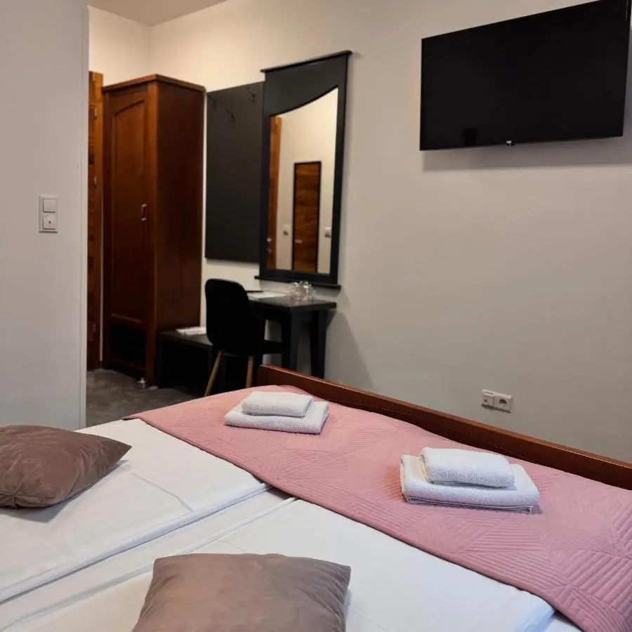Hotel Paviljon