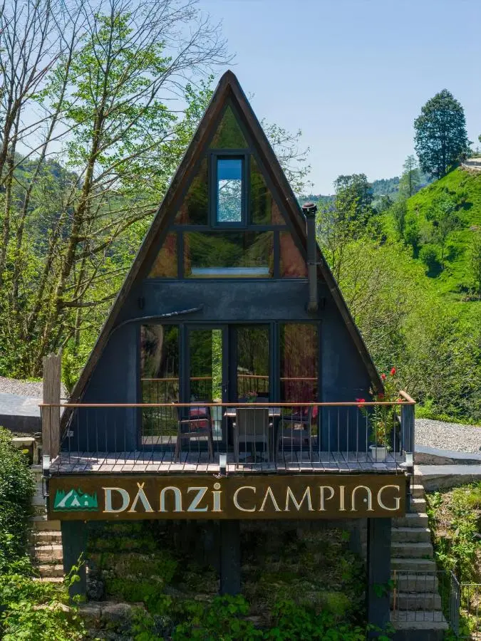Danzi camping tiny house