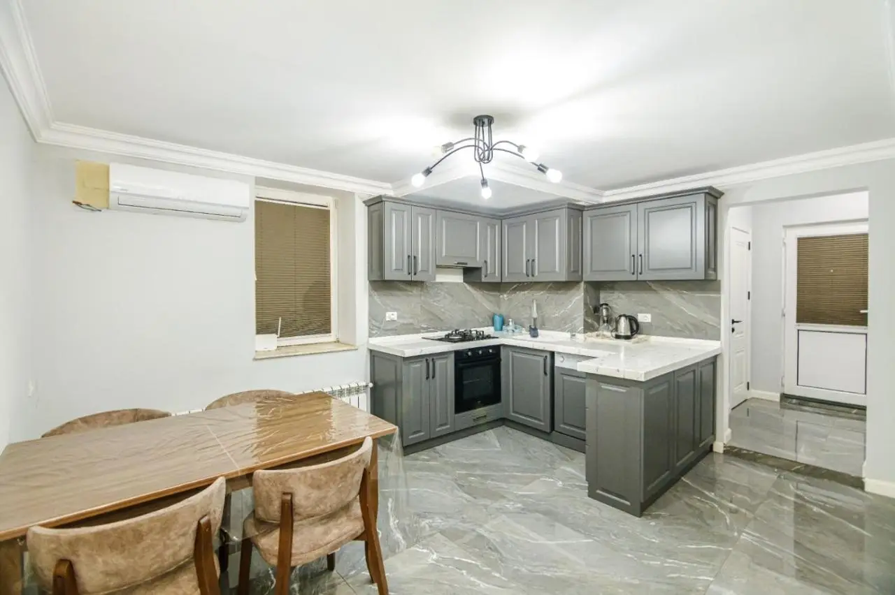 Nizami Street New Apartment Mojo