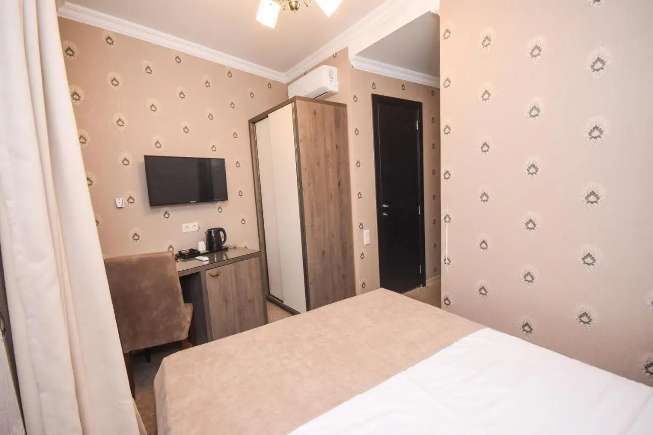 Old Garden Hotel Batumi