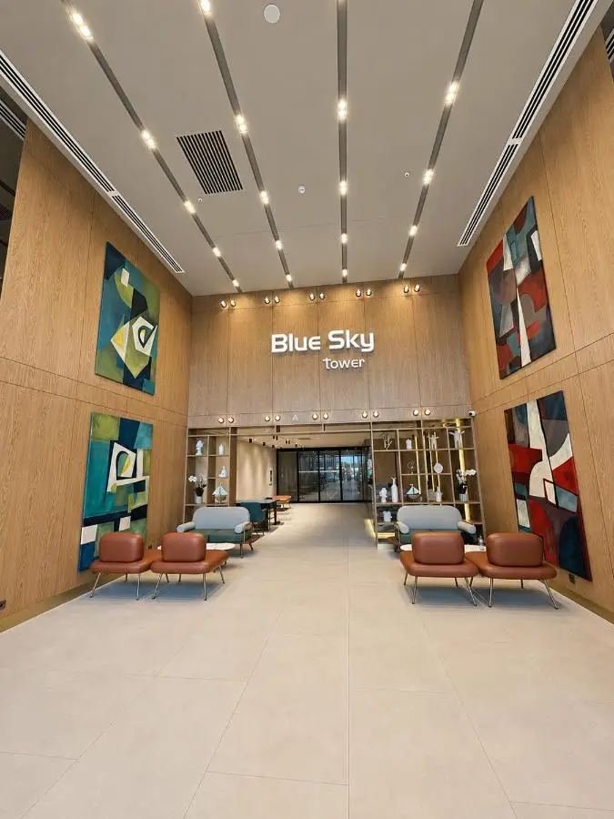 Blue Sky Tower Premium Studio