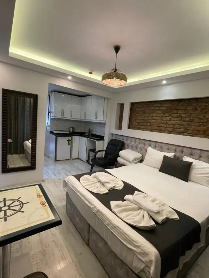 Arat Apartments