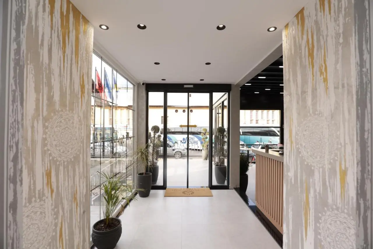Resiidence Inn Hotel Tirana