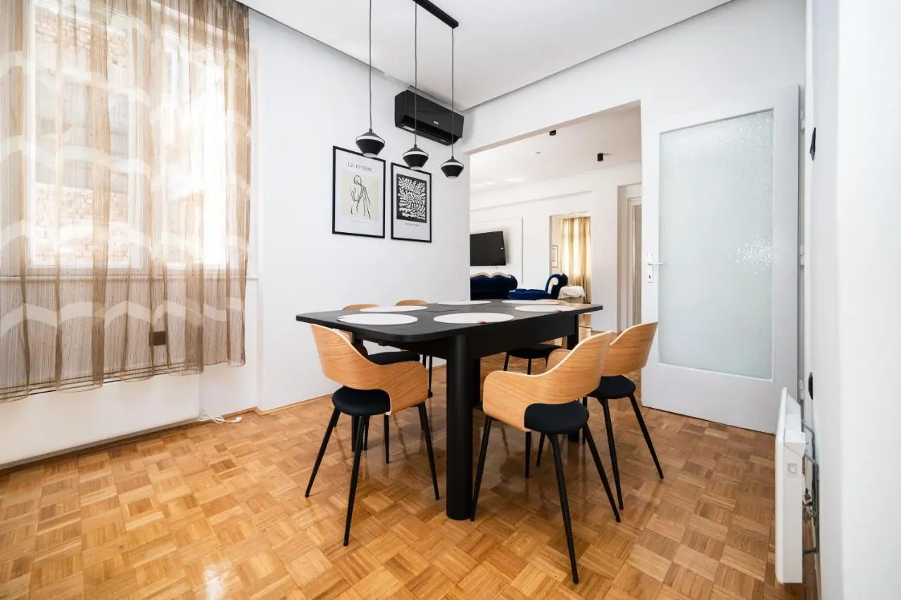 Design 150m2 Three-Bedroom Apartment - Titova Street