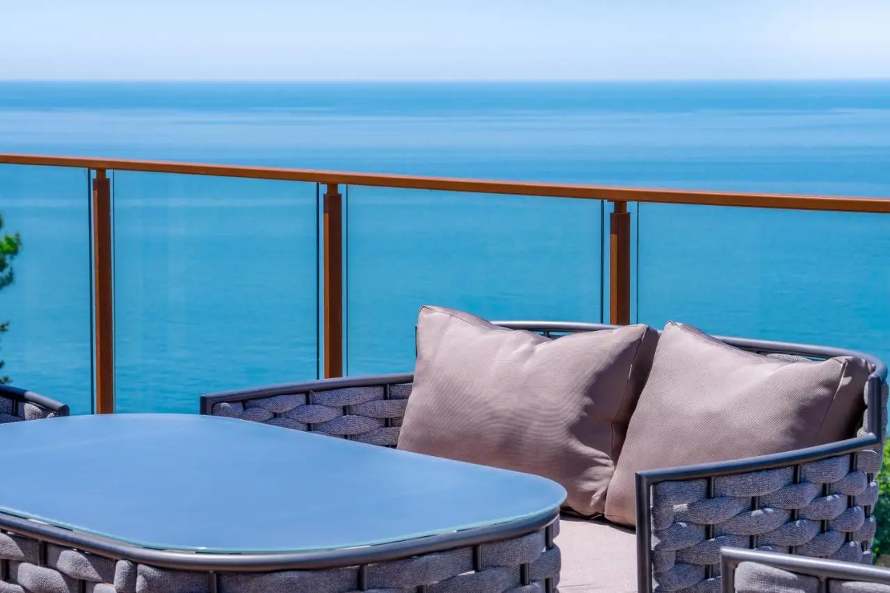 Greenwood Hotel Restaurant & Spa