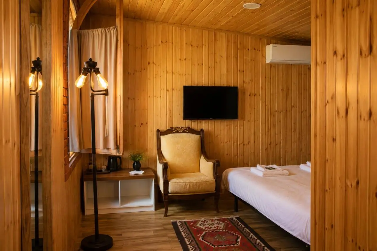 Winery & Brewery - Family Guesthouse "Villa Rbona"