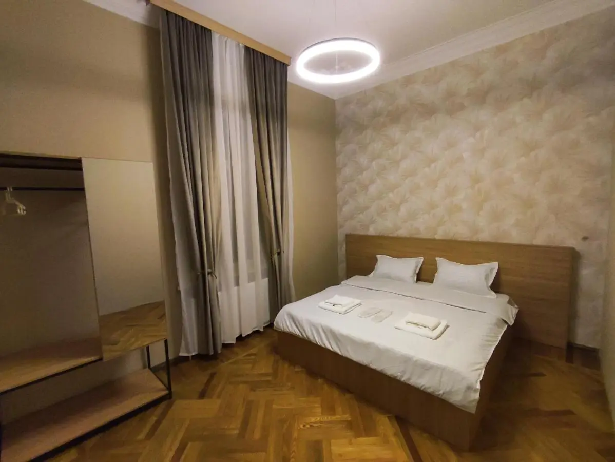 Happy Stay Hotel