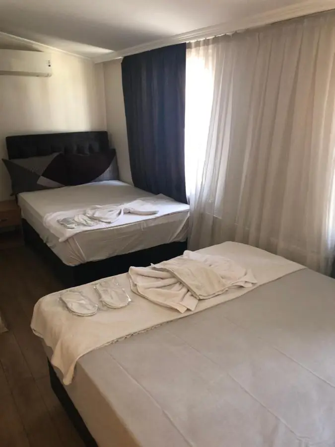 Reydel Hotel