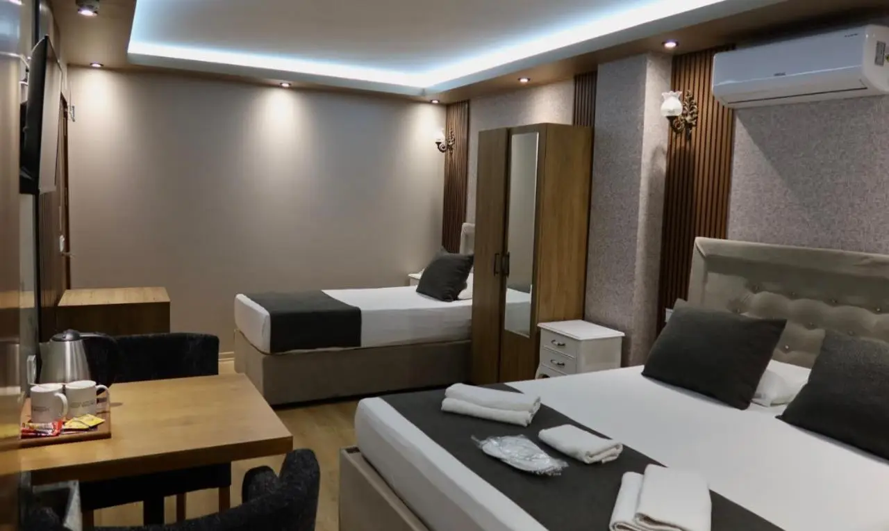 ÜSKÜDAR OTEL