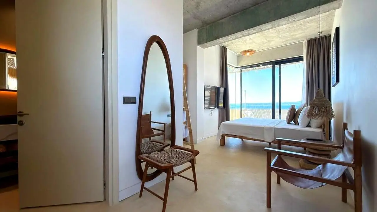 No908 Sunset HOTEL