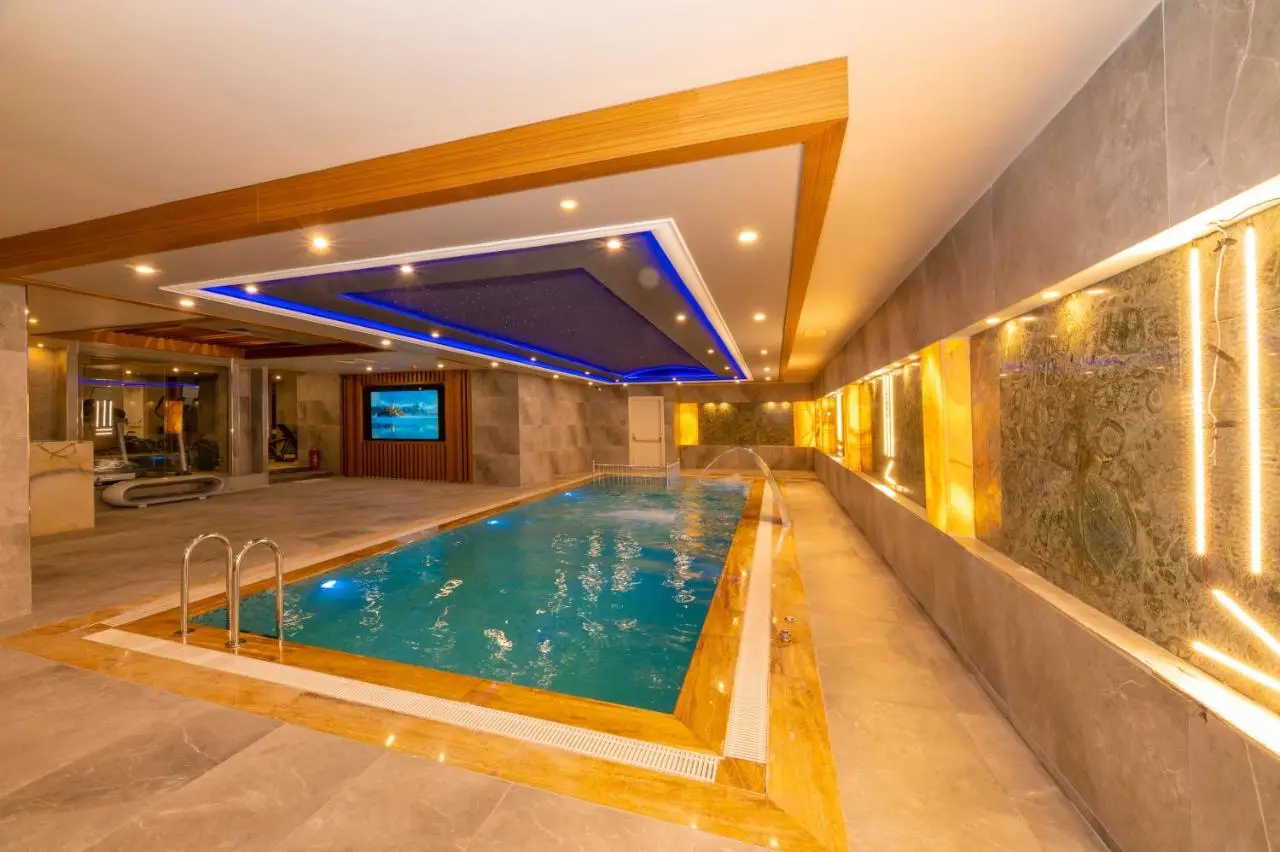 Ramada By Wyndham Istanbul Pera