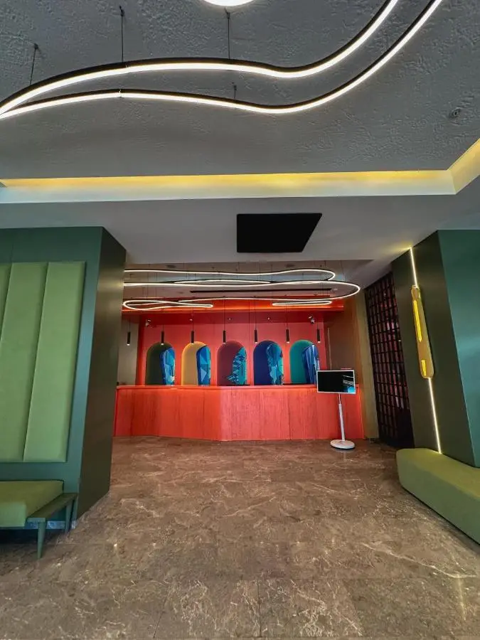 Axis Hotel