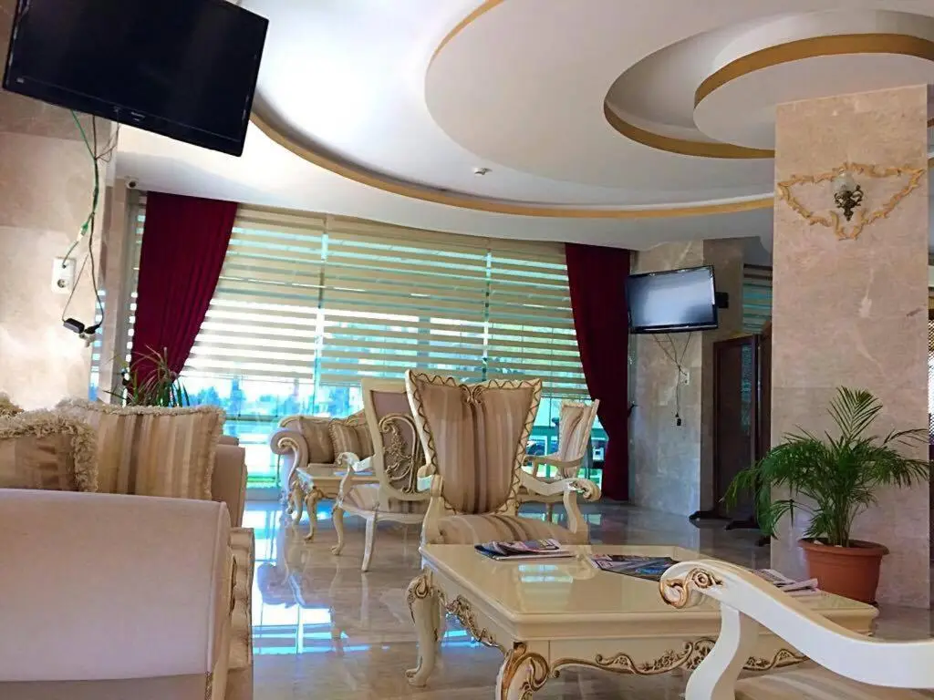 Grand Ezel Hotel