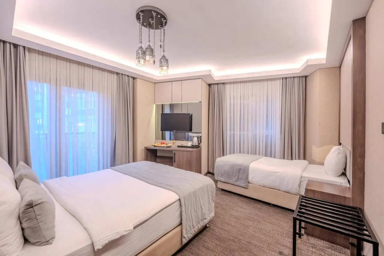 BEST GARDEN HOTEL