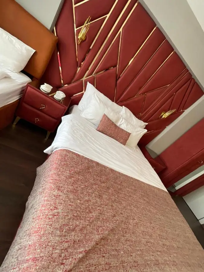 Aymira Suite Hotel